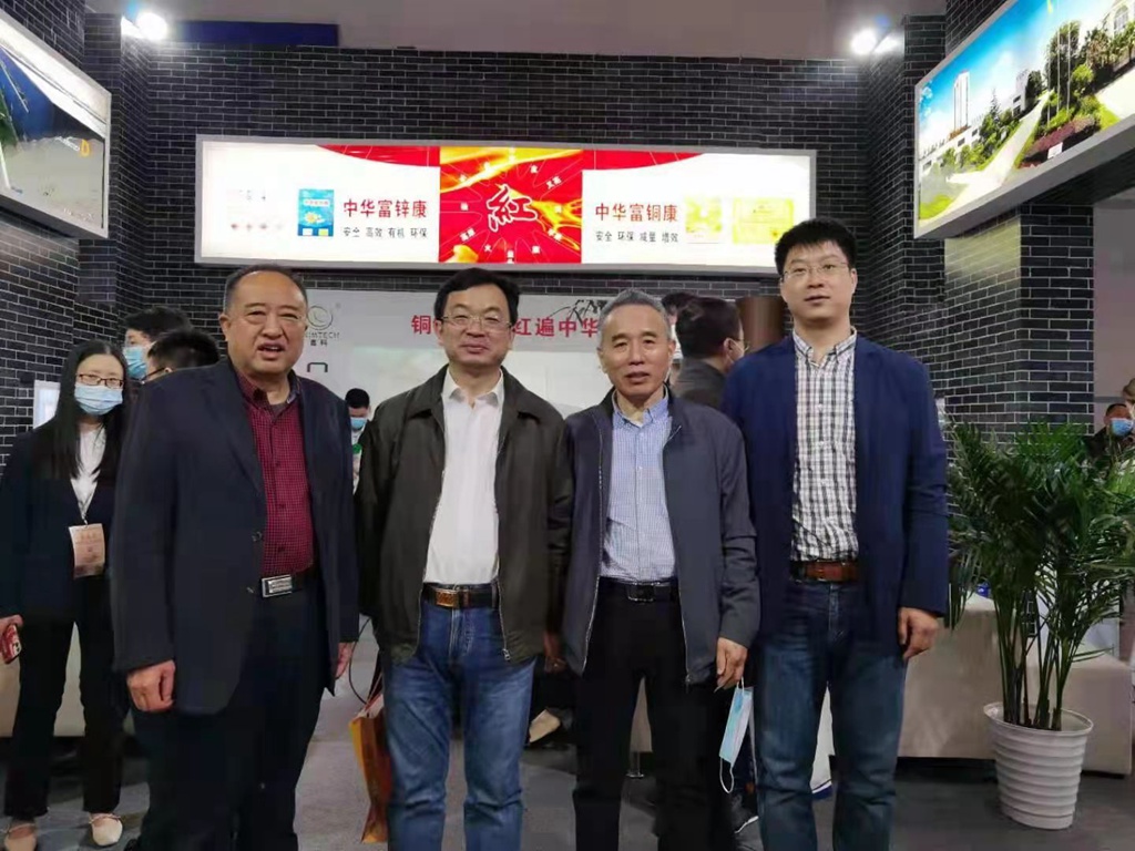 news07.jpg news07.jpg